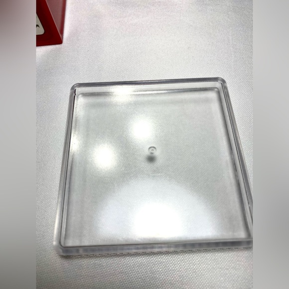 Cube Cheese Grater In Red
Microplane - Picture 3 of 4